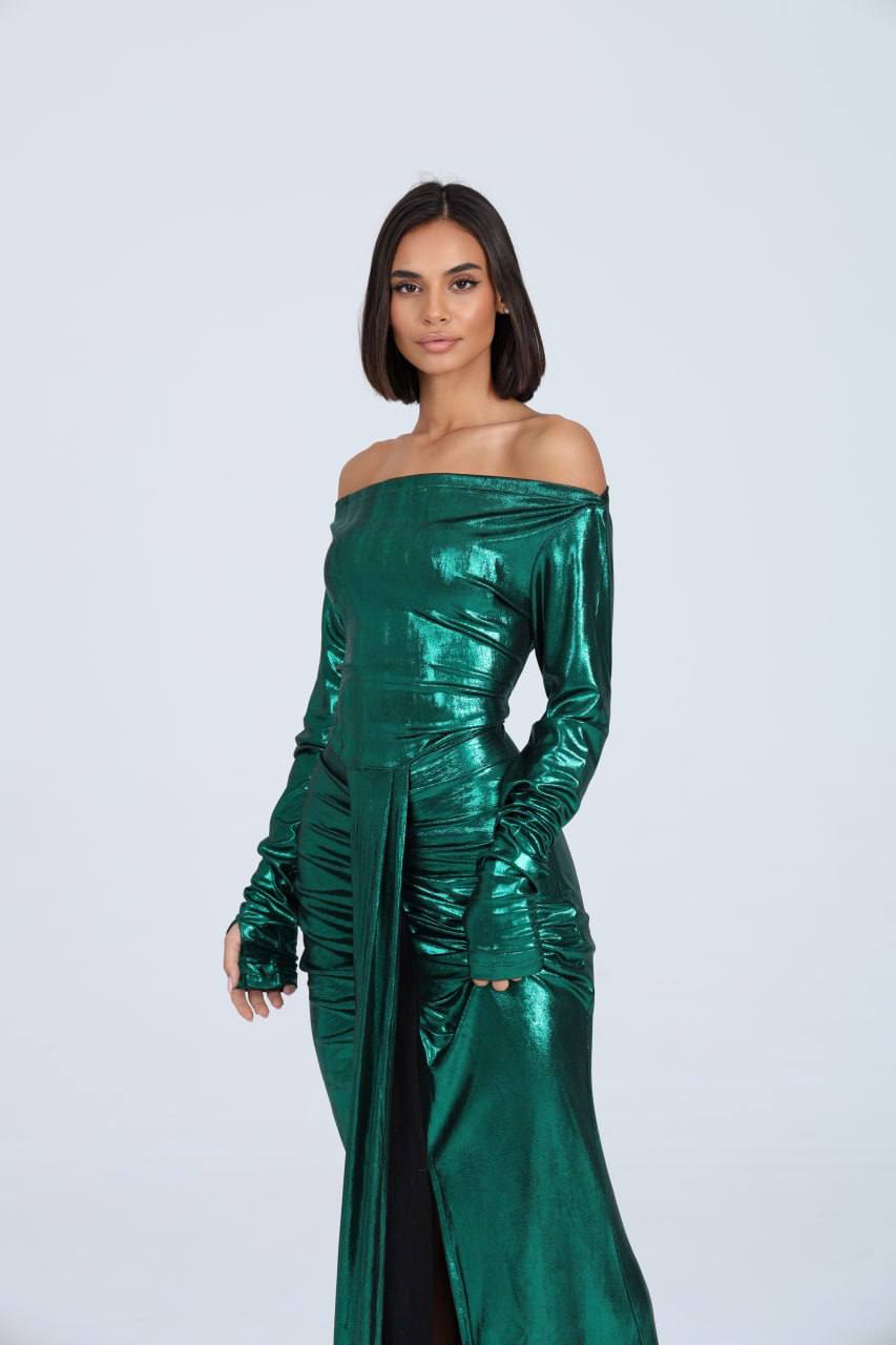 The Emerald Dior Lamé Off-Shoulder Gown The Emerald Dior Lamé Off-Shoulder Gown