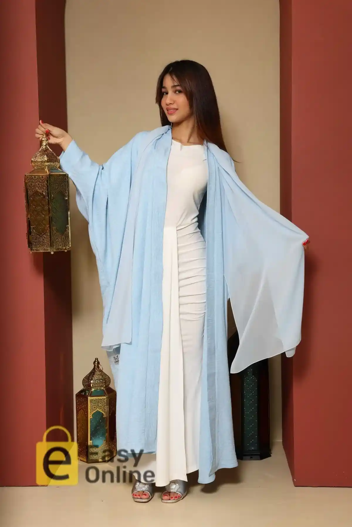 Elegant Contemporary Bisht Abaya Light Blue